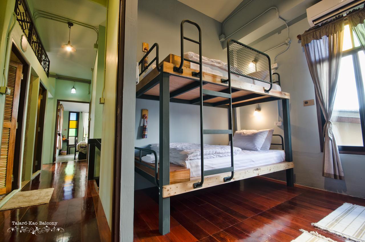 Talardkao Balcony Krabi Hostel Екстериор снимка