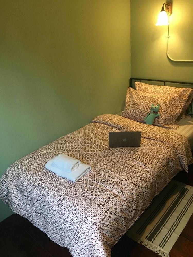 Talardkao Balcony Krabi Hostel Екстериор снимка