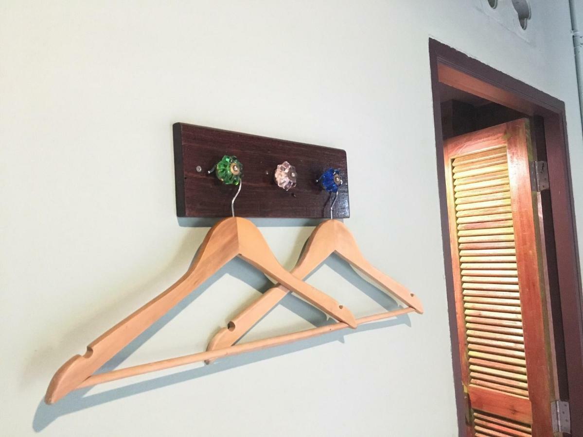 Talardkao Balcony Krabi Hostel Екстериор снимка