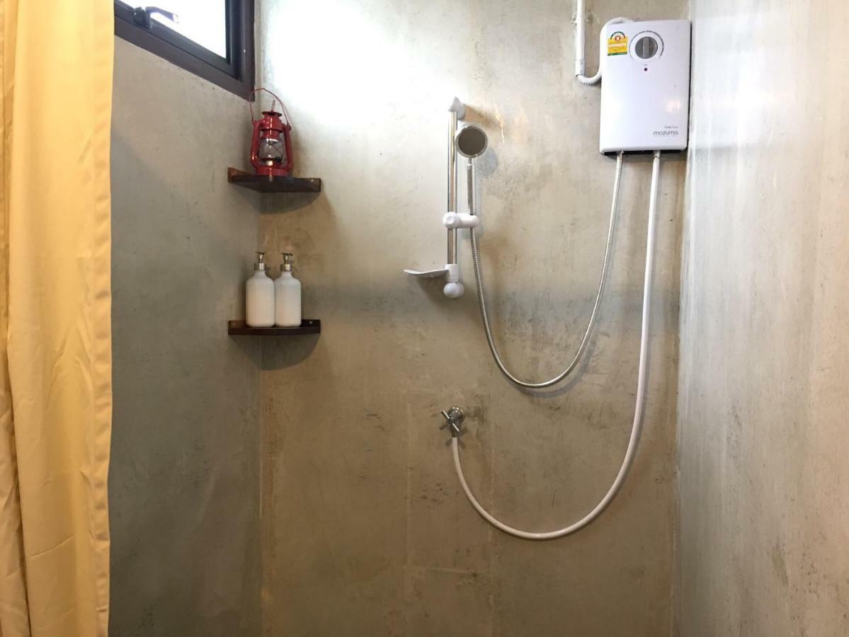 Talardkao Balcony Krabi Hostel Екстериор снимка