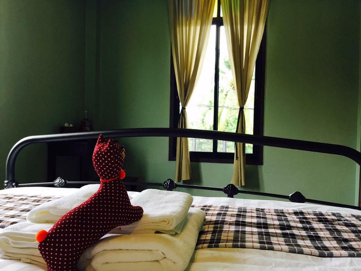Talardkao Balcony Krabi Hostel Екстериор снимка